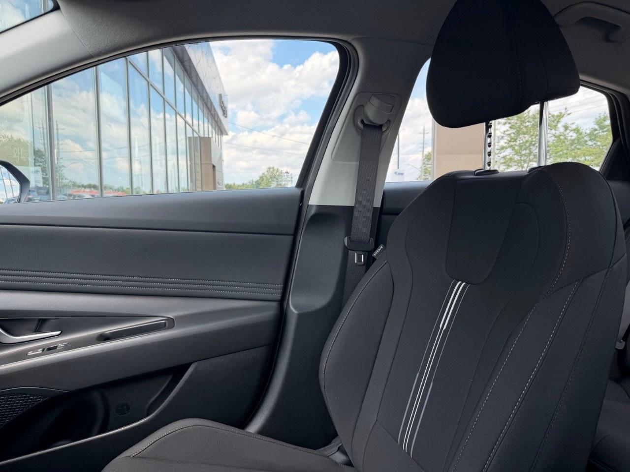 2026 Hyundai Elantra Preferred IVT Photo