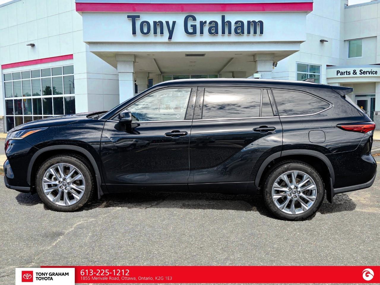 2022 Toyota Highlander LIMITED  Photo