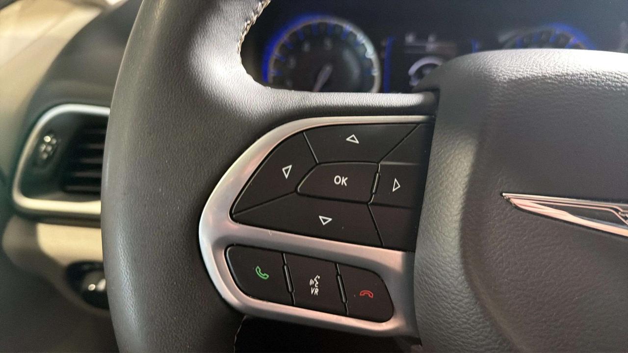 2023 Dodge Grand Caravan SXT | PUSH START | HTD STEERING | 11 SERVICE REC Photo