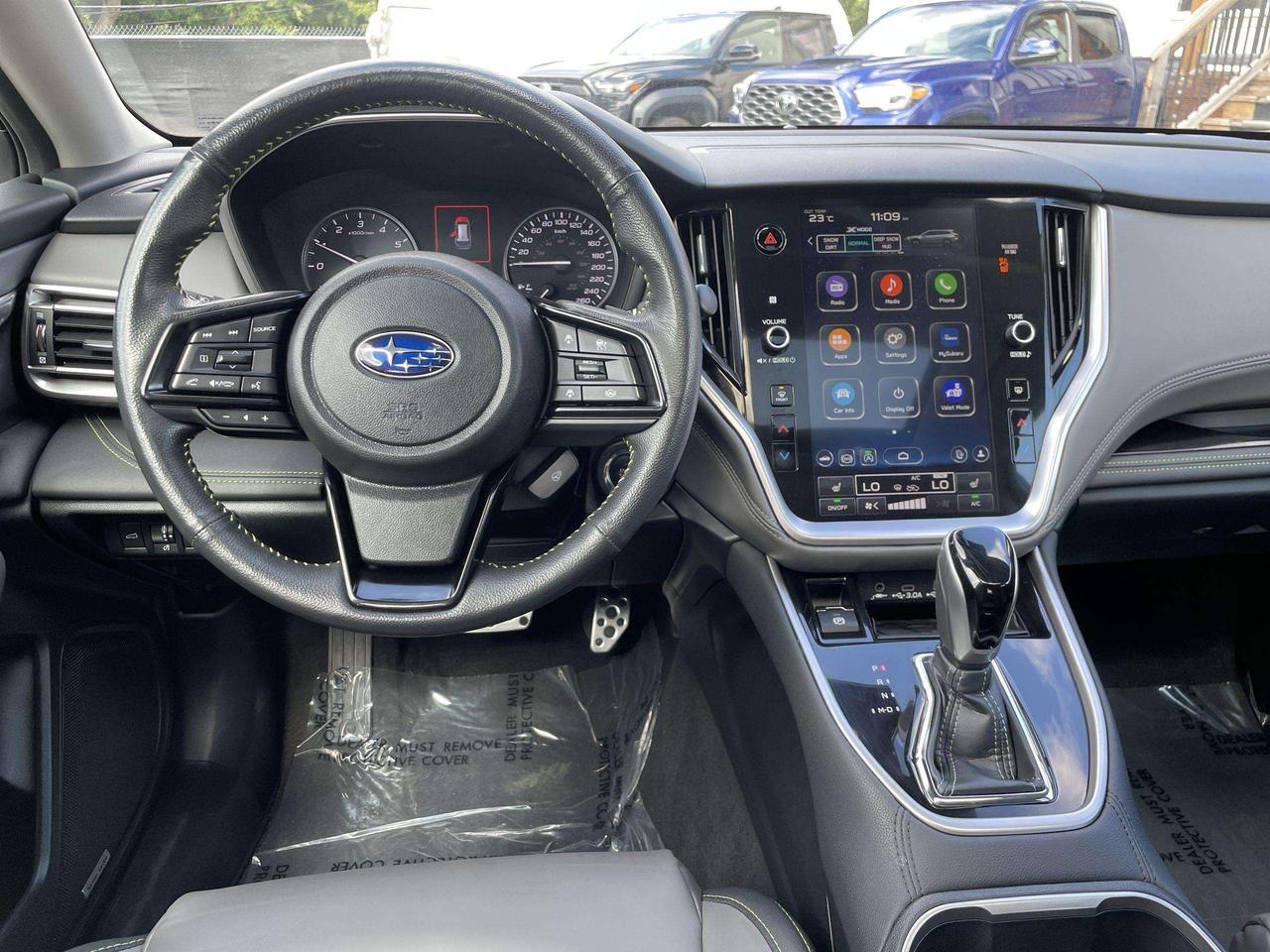 2024 Subaru Outback Onyx ONYX, EYSIGHT, HARMAN KARDON, ALL WEATHER SEATS, ROOF, HTD.SEATS, BK.CAM Photo