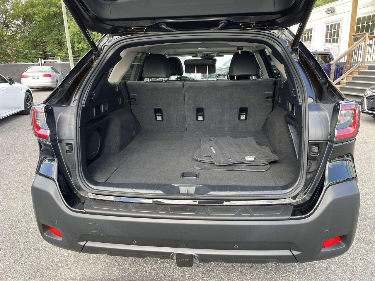 2024 Subaru Outback Onyx ONYX, EYSIGHT, HARMAN KARDON, ALL WEATHER SEATS, ROOF, HTD.SEATS, BK.CAM Photo
