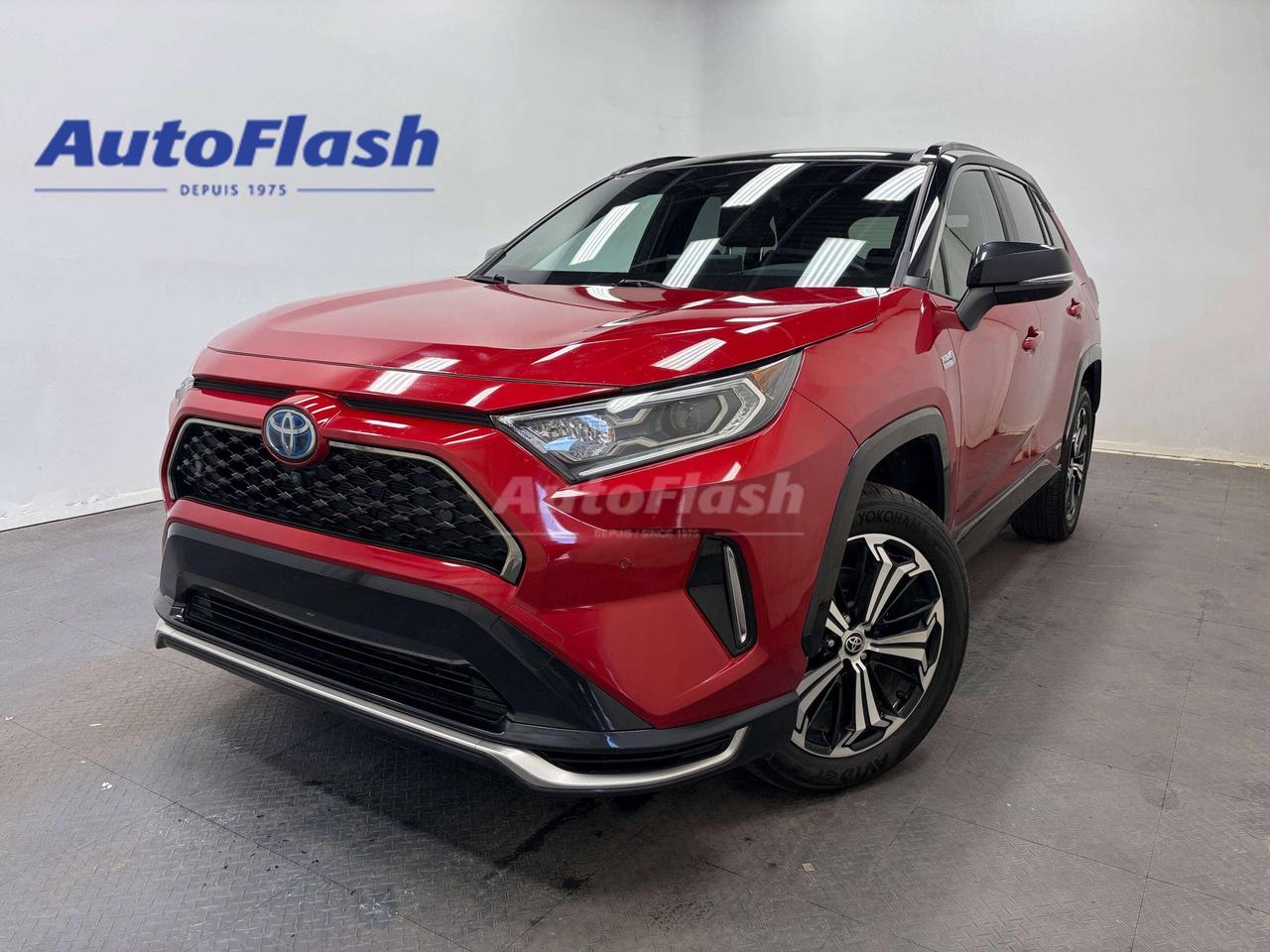 +Avertisseur de d&eacute;rive de la trajectoire / Lane departure warning 
+Attache remorque / Trailer hitch 
+Bluetooth 
+Cam&eacute;ra de recul / Backup camera 
+D&eacute;marrage &agrave; bouton / Push button start 
+Hayon &eacute;lectrique / Electric hatch 
+Si&egrave;ges en cuir / Leather interior 
+R&eacute;gulateur de vitesse  / Cruise control 
+R&eacute;gulateur de vitesse adaptatif / Adaptive cruise control 
+Si&egrave;ges chauffants / Heated seats 
+Syst&egrave;me dassistance stationnement / Park assist system 
+Syst&egrave;me de navigation / Navigation system 
+Surveillance des angles morts / Blind spot monitoring 
+Toit a vision panoramique / Panoramic sunroof 
+Volant chauffant / Heated Steering wheel 
+ Un seul propri&eacute;taire / One owner
+ Aucun Accident /  No accidents
+ V&eacute;rifi&eacute; par Carfax / Carfax verified
+ Kilom&eacute;trage certifi&eacute; / Certified kilometers
+ Historique d&rsquo;entretien / Maintenance history
+ Protection m&eacute;canique disponible / Mechanical protection available



Visitez notre page Google pour voir tous les commentaires positifs que nos clients nous laissent.
 
Financement rapide et facile, 1ere, 2e et 3e chances au cr&eacute;dit, approbation en 30 minutes, taux d&rsquo;acceptation tr&egrave;s &eacute;lev&eacute;. 

Essayez notre demande de cr&eacute;dit s&eacute;curis&eacute; en ligne, sans obligation! 

Nous sommes les sp&eacute;cialistes des autos, fourgonnettes, VUS, 4x4, et les camions l&eacute;gers jusqu&agrave; une tonne. 

*Seulement le nettoyage de base du v&eacute;hicule, fait par un sous-traitant, est inclus. Pour un perfectionnement de lesth&eacute;tique int&eacute;rieur/ext&eacute;rieur, dont une d&eacute;contamination de la peinture, des retouches de peinture, faites par nos experts en esth&eacute;tique, une somme de 249$ sera ajout&eacute;e &agrave; votre facture. Aussi disponible, loption dimmatriculer la voiture sur place, qui vous permet d&eacute;pargner du temps et le co&ucirc;t de 25$ du transit temporaire.

*************

Since 1975 AutoFlash has offered the best price-quality and excellent service. 

Visit our Google page to read all the nice things our clients have to say about us.

We have financing for all credit situations. 1st 2nd 3rd chance credit with an excellent approval rate!

Try our secured on&ndash;line credit application any time, with no obligation! 

We specialize in all brands, makes and models. Whether you need a car, truck, SUV or minivan, we can help you.

And if we don&rsquo;t have it, we&rsquo;ll find it for you!

*Only the basic cleaning of the vehicle, done by a subcontractor, is included in the advertised price. For a complete interior/exterior detailing, done by our esthetic specialists, which includes a complete paint decontamination and paint touch-ups if needed, an amount of 249$ will be added to your invoice. Also available, in-house licensing, which allows you to save the $25 for a temporary Transit.