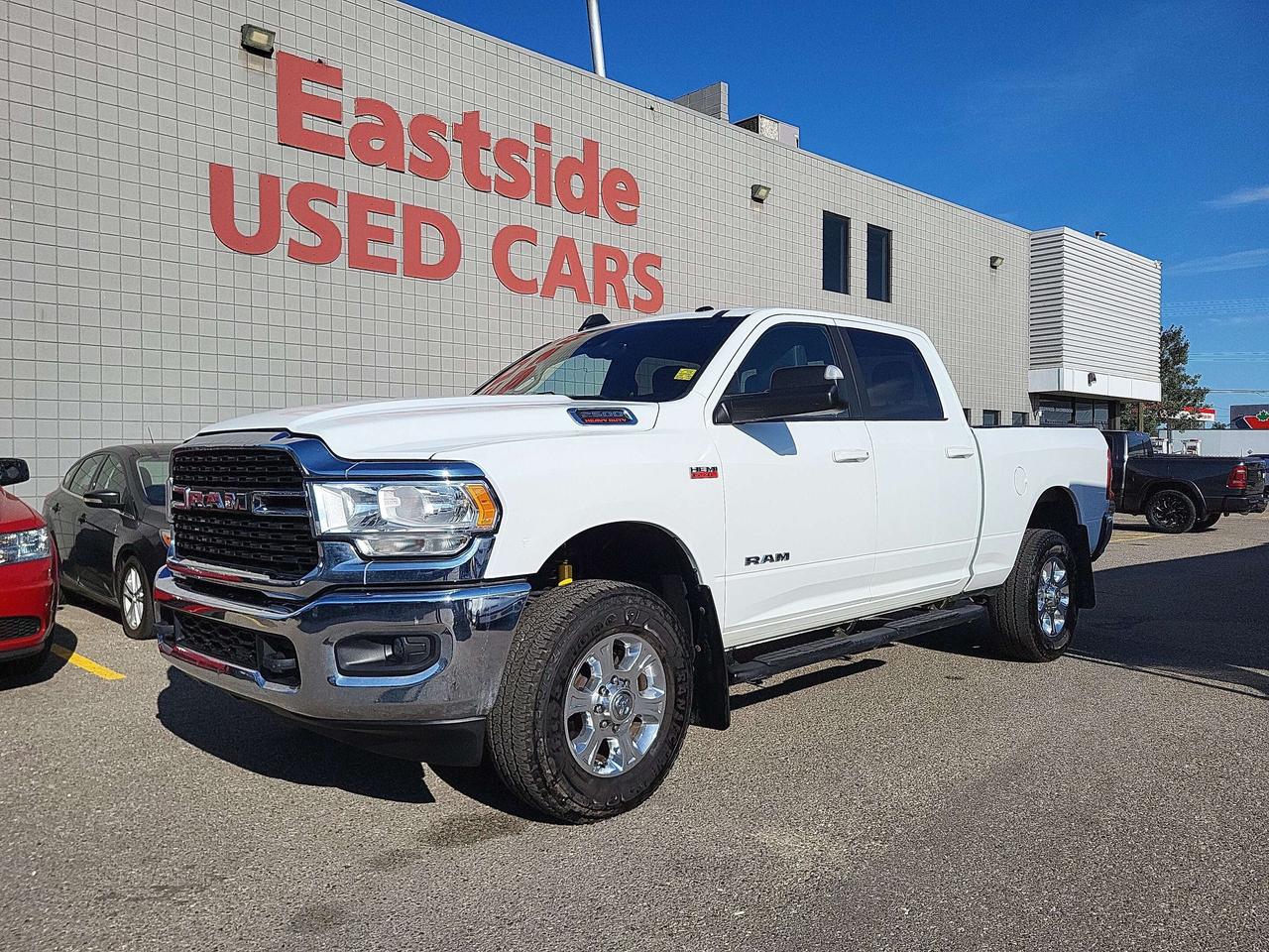 This <i>previously enjoyed</i> <b>2022 Ram 2500</b> is part of Rams 4WD Standard Pickup Trucks segment and a very nice ride! It has a 8 cylinder engine and&nbspAutomatic transmission. This&nbsp2500 came into our Pre-Owned inventory with <b> 97974</b> kilometers and in good condition. The color is a nice <b>Bright White</b> and aside from the wear and tear of a previously enjoyed vehicle, it is a very nice <b>2500</b>!!

 Dont forget to explore the options tab for more details. If youre satisfied with what youve learned thus far, kindly fill out one of the forms on this page. One of our proficient and extensively trained sales representatives will provide you with a product demonstration, a personalized video walk-through, and of course, details on pricing and financing options.  

  We know we are not the only Pre-Owned dealer in Calgary, but we pride ourselves on being one of the busiest in town. With over <u><b>150 units in our Pre-Owned inventory</u></b> and being one of Canadas <b>TOP 5</b> Dodge Chrysler Jeep Ram dealers, we are confident that we have exactly what you are looking for! 

   Thank you for considering purchasing this <b> 2022 Ram 2500At Eastside Dodge, we are thrilled to offer you an exceptional experience. We pledge to ensure that it surpasses all your expectations and becomes one of your finest experiences. 




</b>