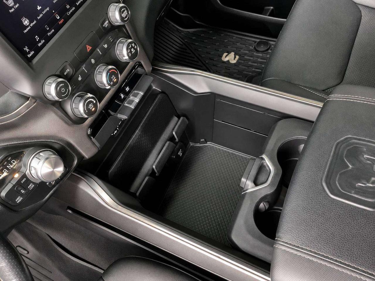 2021 RAM 1500 Rebel Crew V8 | 8.4 Screen | Level 1| BedLiner 4X4 Photo