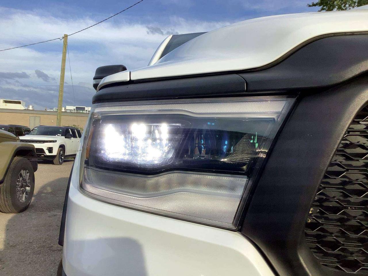 2021 RAM 1500 Rebel Crew V8 | 8.4 Screen | Level 1| BedLiner 4X4 Photo