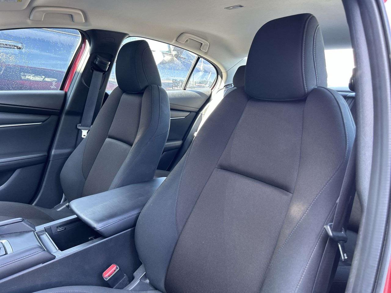 2025 Mazda MAZDA3 GS  |HTD SEATS | CARPLAY | BLIND SPOT |10IN SCREEN Photo