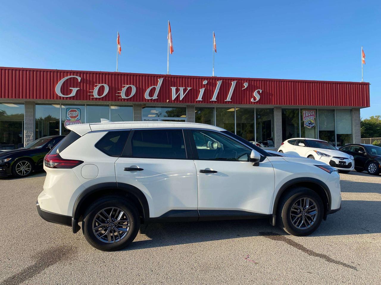 Used 2024 Nissan Rogue S, AWD, CLEAN CARFAX, REMOTE START, BACK UP CAMERA for sale in London, ON