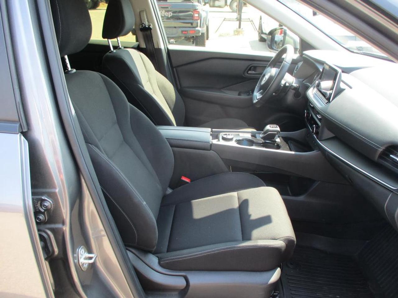 2024 Nissan Rogue S AWD - Photo #11