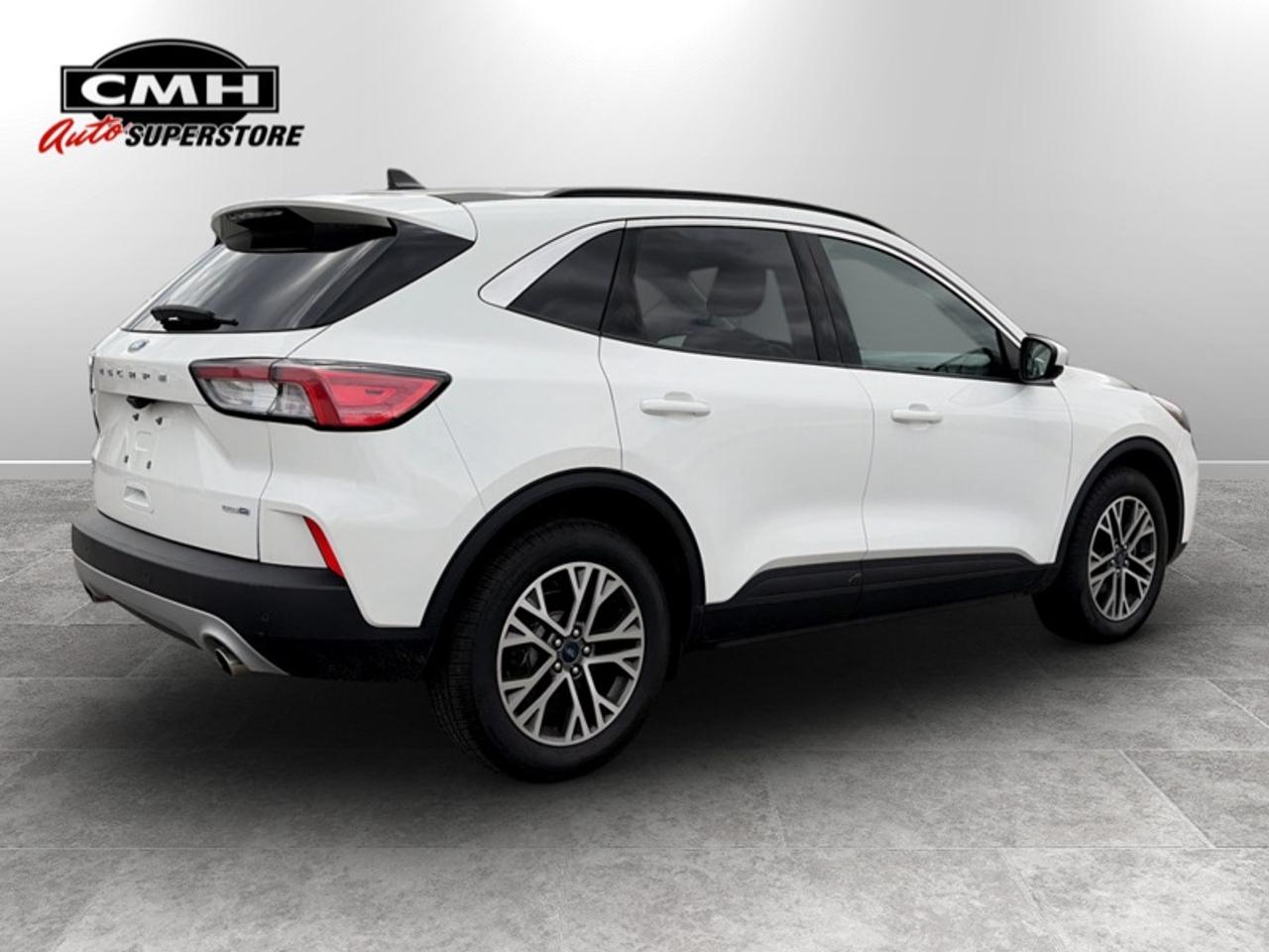 2020 Ford Escape SEL Photo