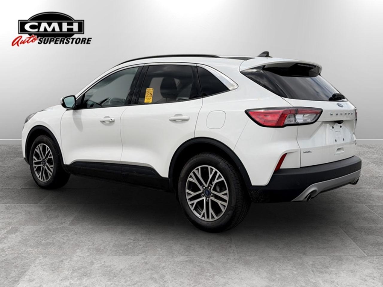 2020 Ford Escape SEL Photo