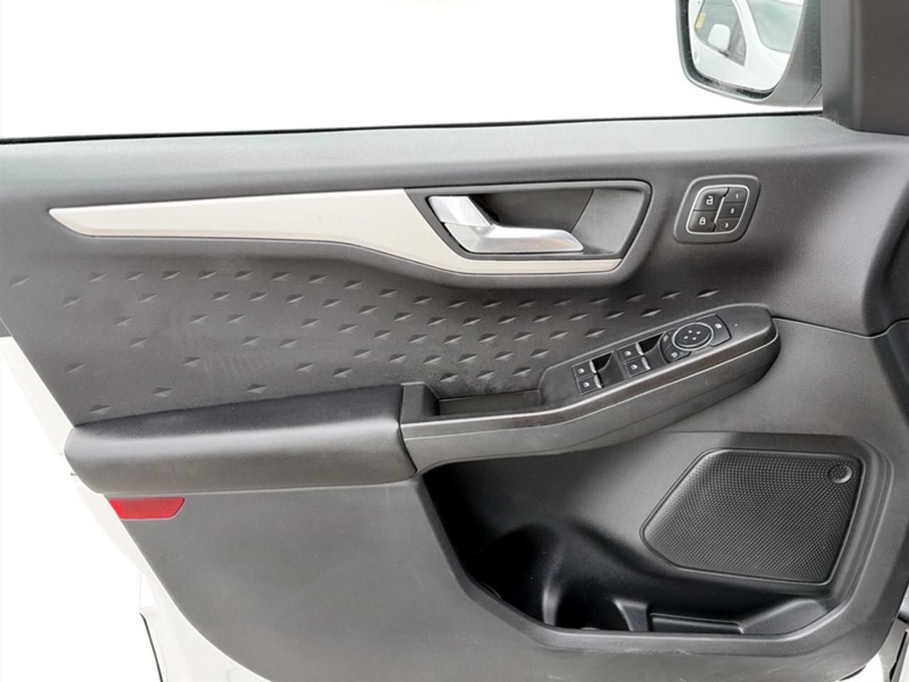 2020 Ford Escape SEL Photo