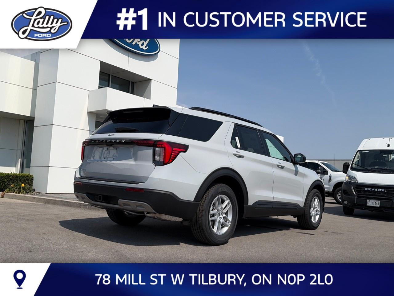2027 Ford Explorer Active w/200A Pkg 4WD Photo2