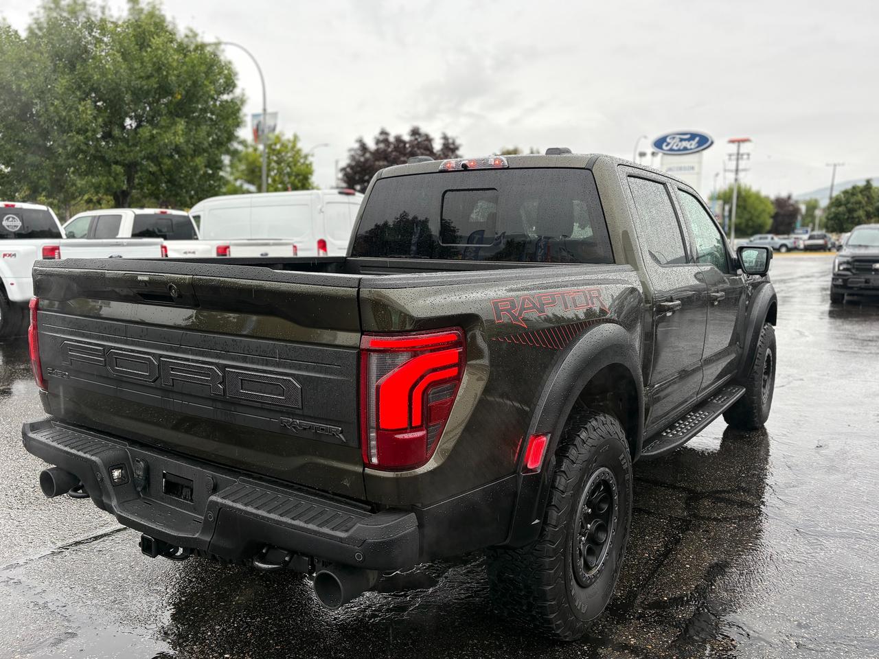 2026 Ford F-150 RAPTOR Photo4