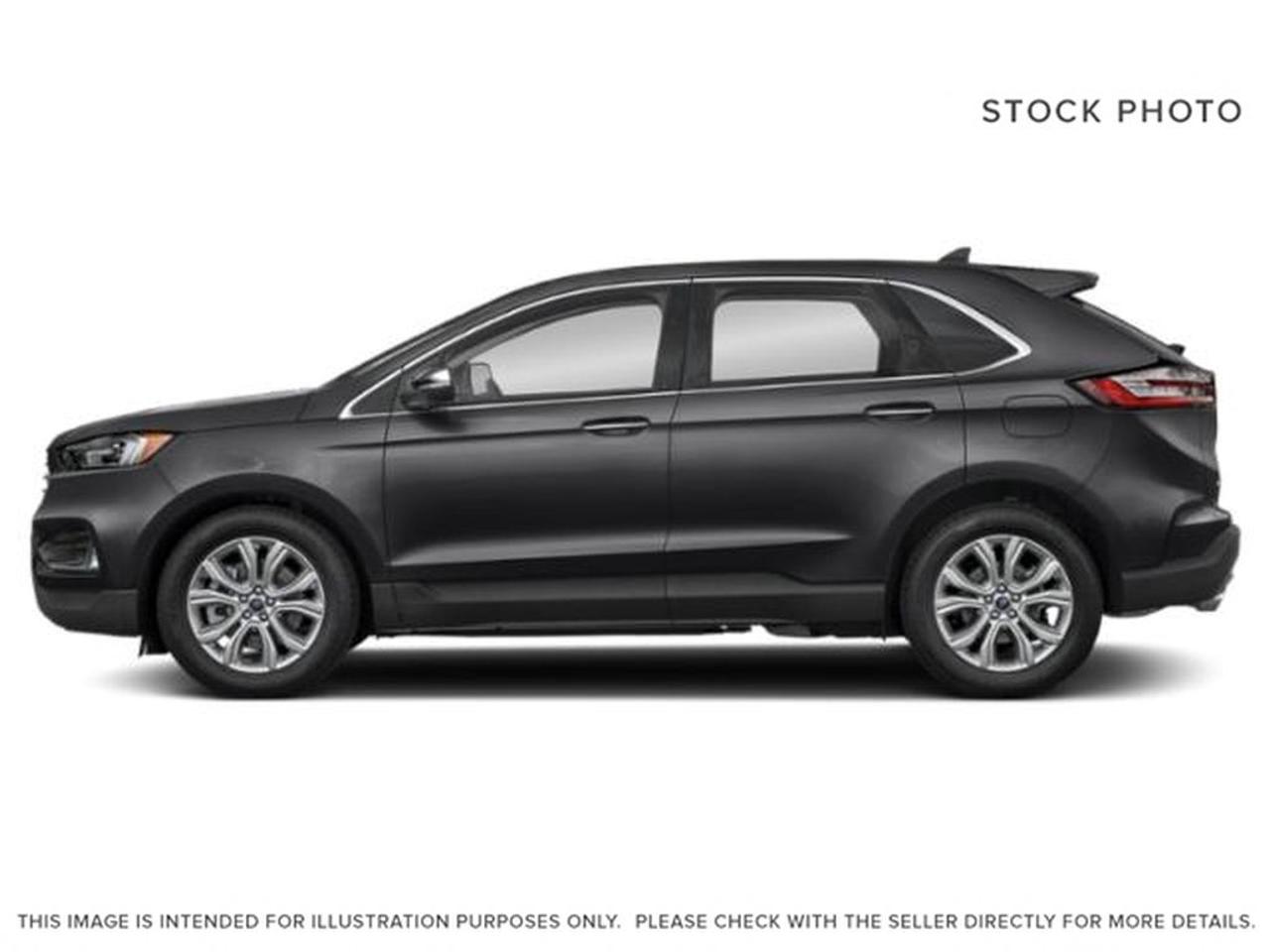 2024 Ford Edge Titanium Photo1