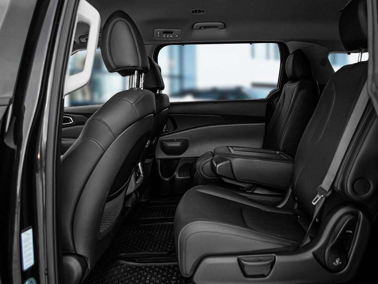 2026 Kia Carnival EX Photo