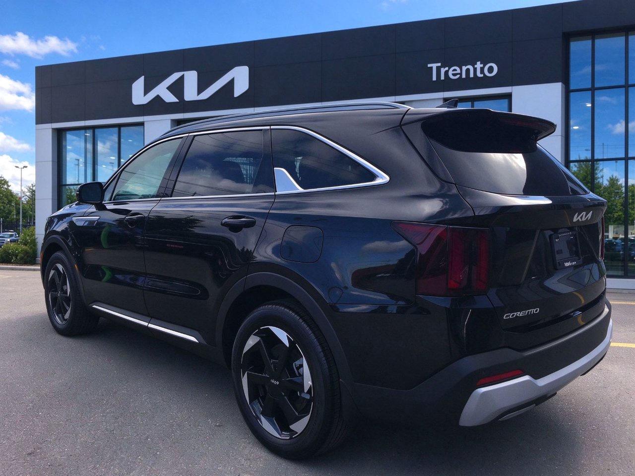 2026 Kia Sorento EX HEV AWD | 19 Alloys | LED | Leather | GasSaver Photo2