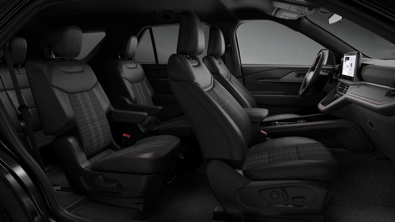 2027 Ford Explorer ST-Line Photo