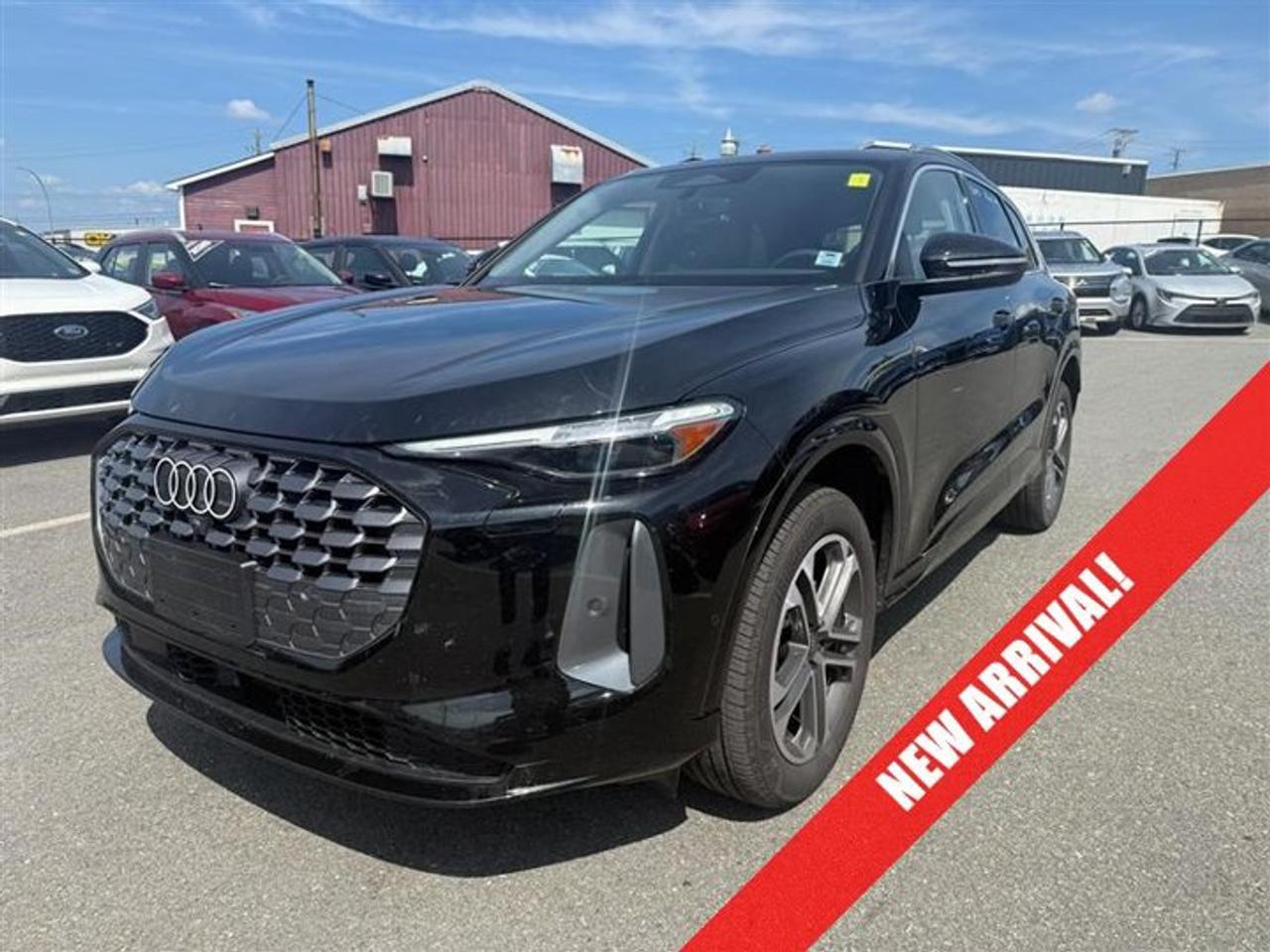 Small SUV 4WD, Progressiv 2.0 TFSI quattro, 7-Speed Auto-Shift Manual w/OD, Intercooled Turbo Premium Gasoline I-4 2.0 L/121