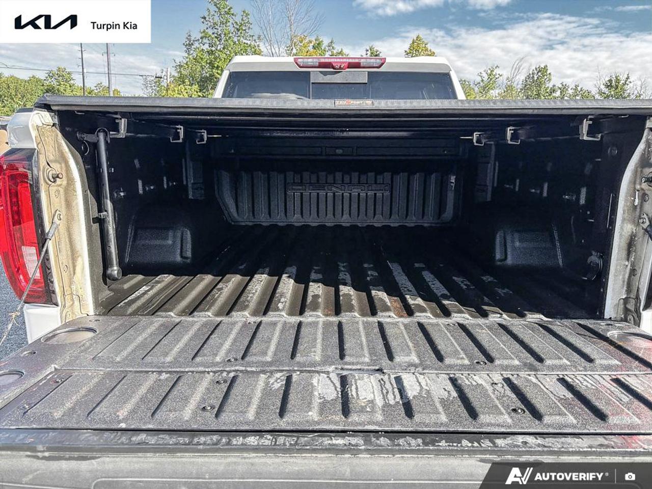 2021 GMC Sierra 1500 1500 Denali Ultimate Photo