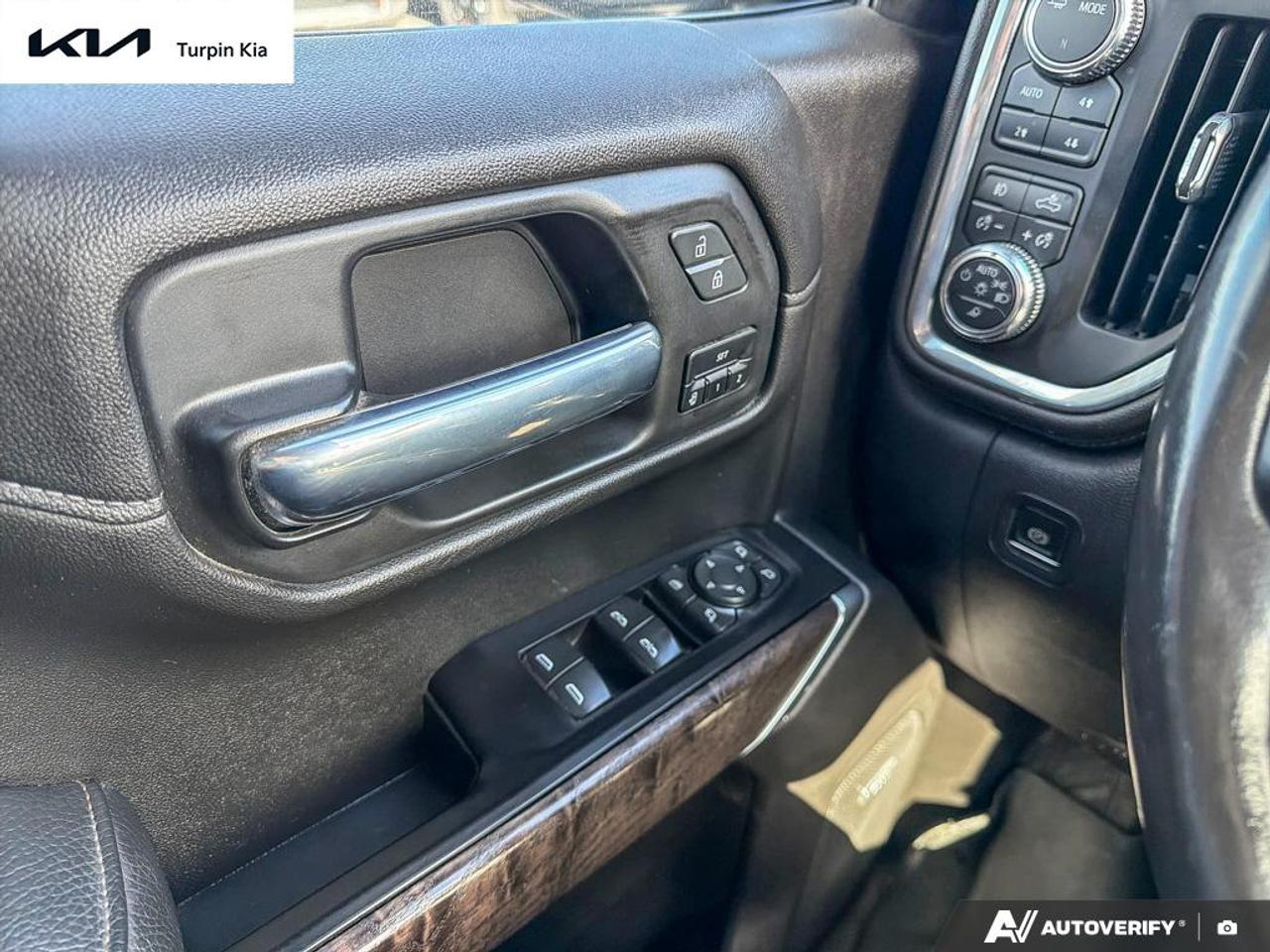 2021 GMC Sierra 1500 1500 Denali Ultimate Photo
