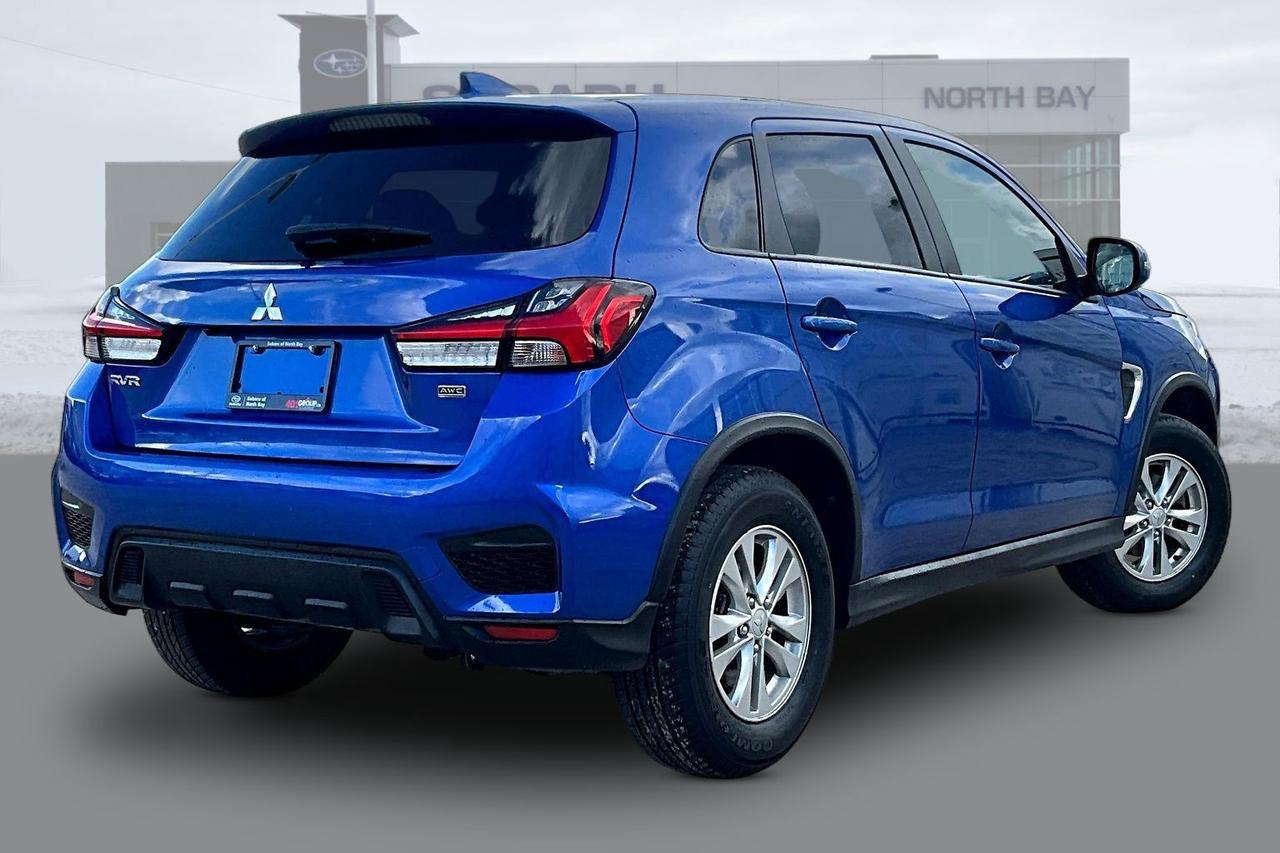 2024 Mitsubishi RVR SE | Backup Cam | Blind Spot | Keyless Start | AWD Photo