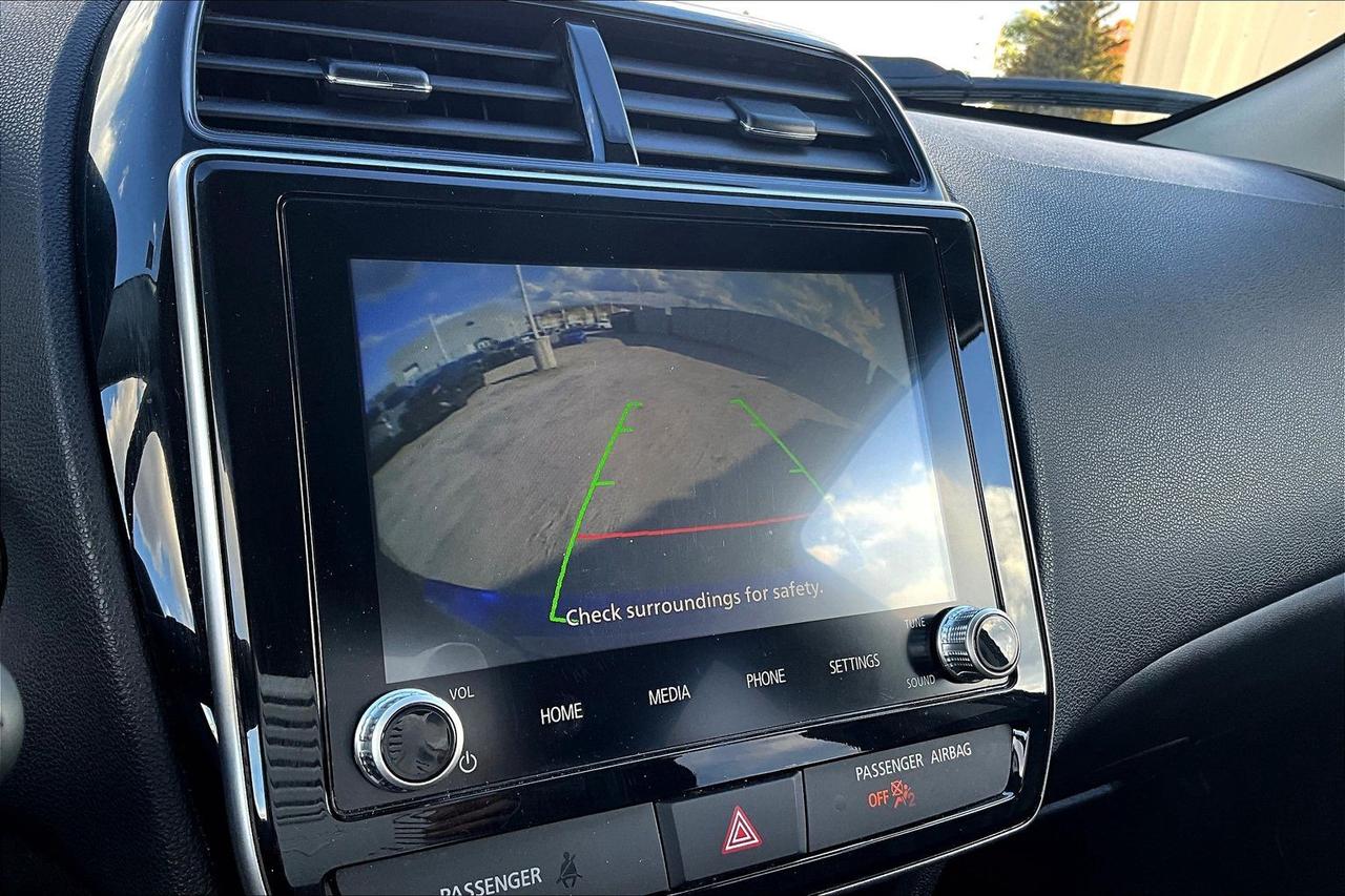 2024 Mitsubishi RVR SE | Backup Cam | Blind Spot | Keyless Start | AWD Photo