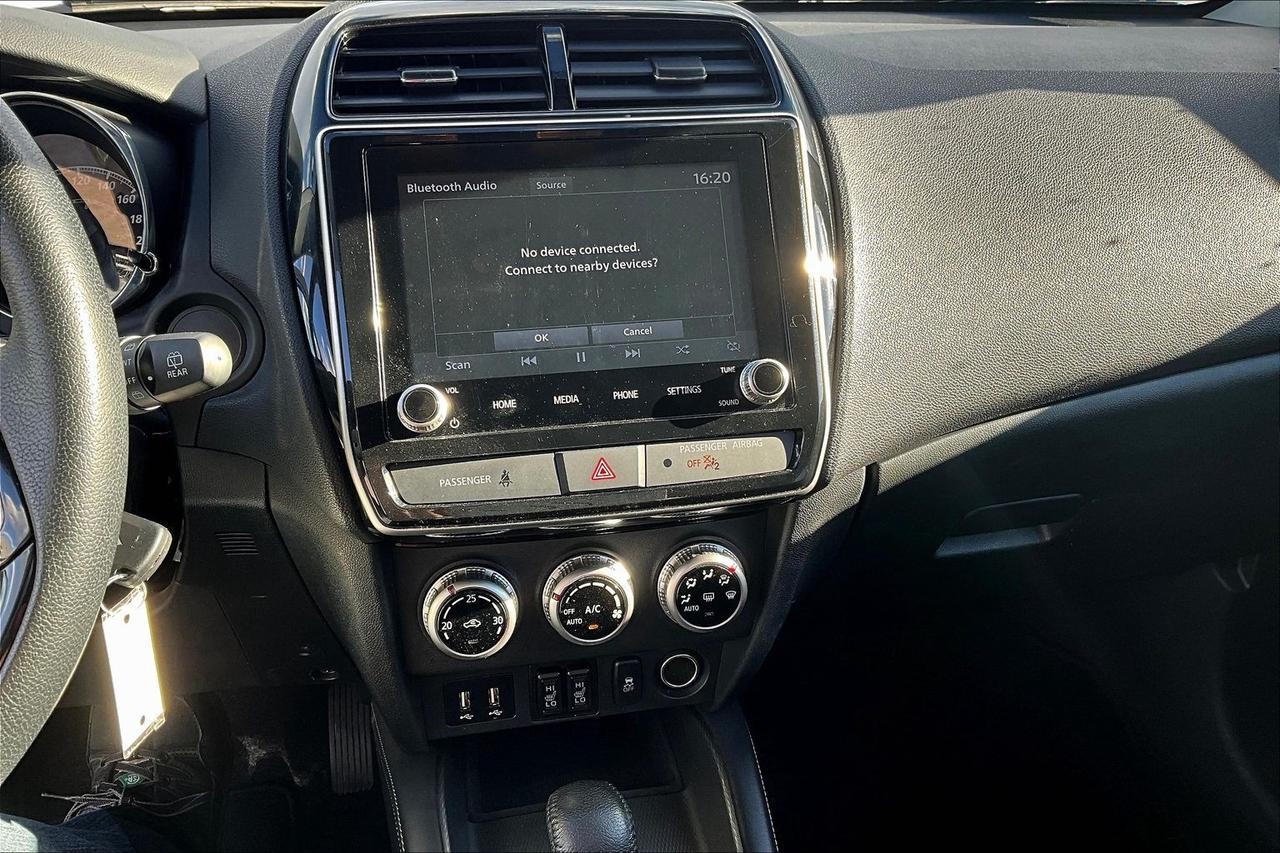 2024 Mitsubishi RVR SE | Backup Cam | Blind Spot | Keyless Start | AWD Photo