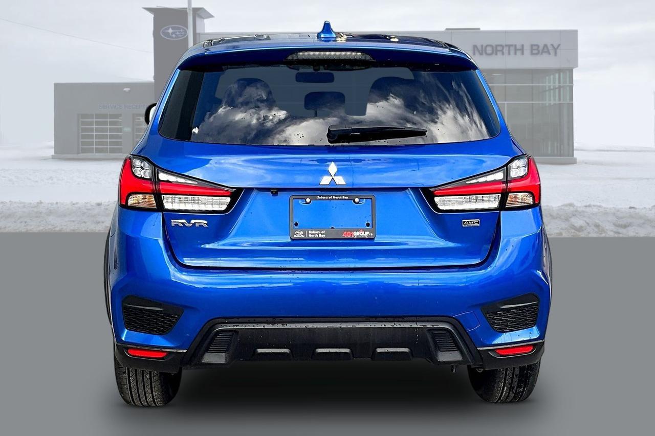 2024 Mitsubishi RVR SE | Backup Cam | Blind Spot | Keyless Start | AWD Photo