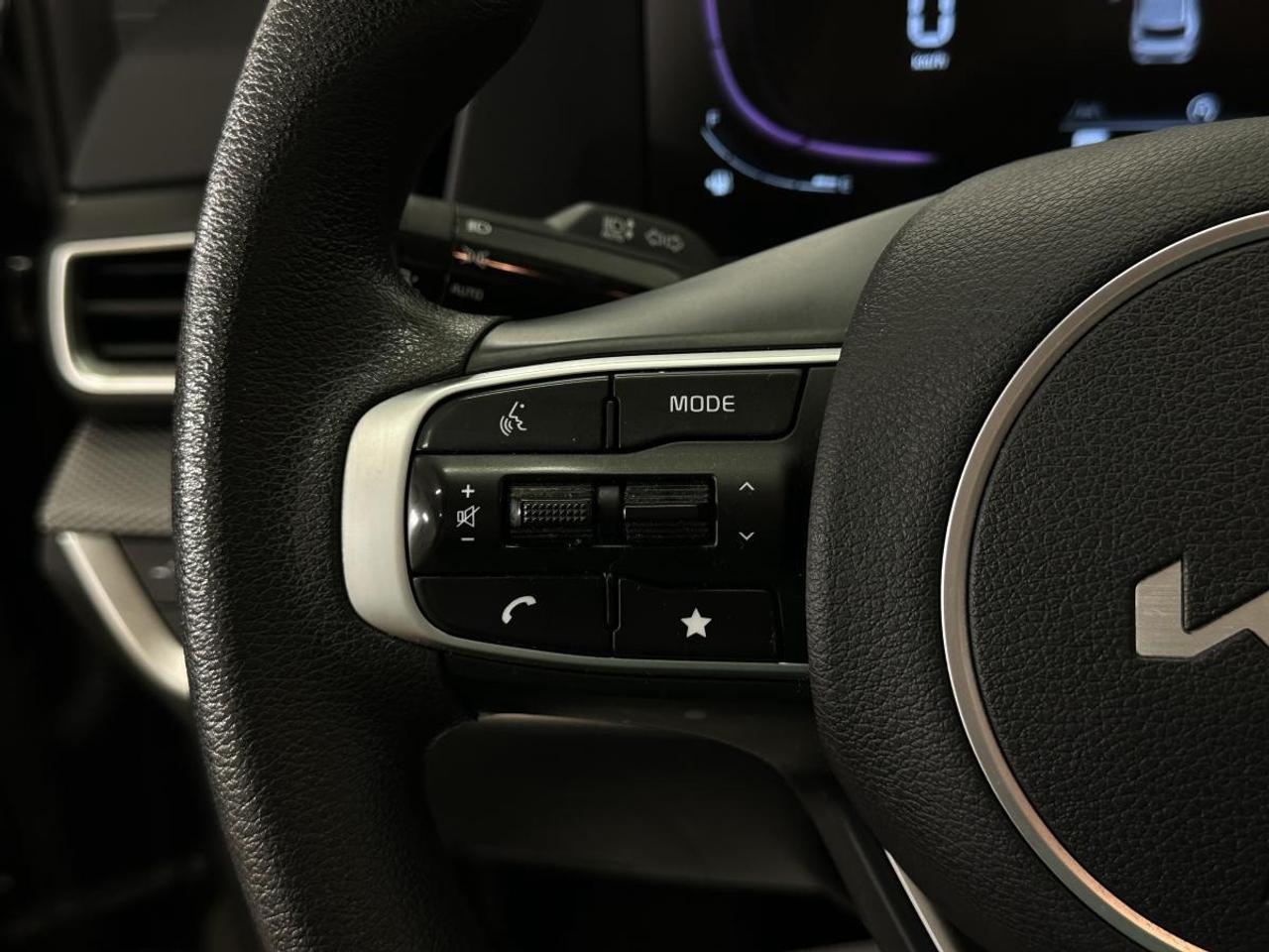 2023 Kia Sportage LX/32KM/OFF 1 OWNER LEASE! Photo