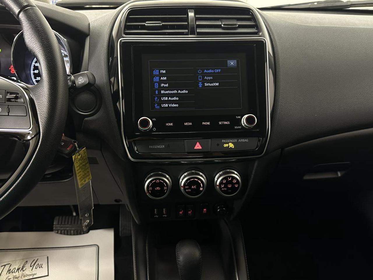 2023 Mitsubishi RVR SE/4WD/44KM/OFF 1 OWNER LEASE! Photo