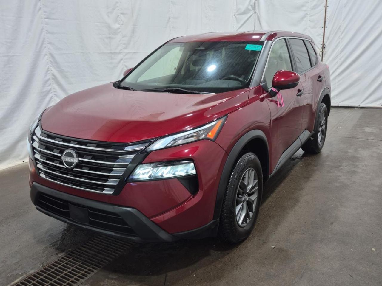 SERVING QUINTE FOR 60 YEARS!! 44,000 VEHICLES SOLD RETAIL! HIGH QUANTITY-QUALITY LEASE RETURNS AT LIVE MARKET PRICING. ALL VEHICLES COME CERTIFIED WITH A 90 POINT INSPECTION. BEST FINANCE RATES AND NO HIDDEN FEES. UP TO 300 VEHICLES IN ONE LOCATION. THE WAY USED CAR BUYING SHOULD BE