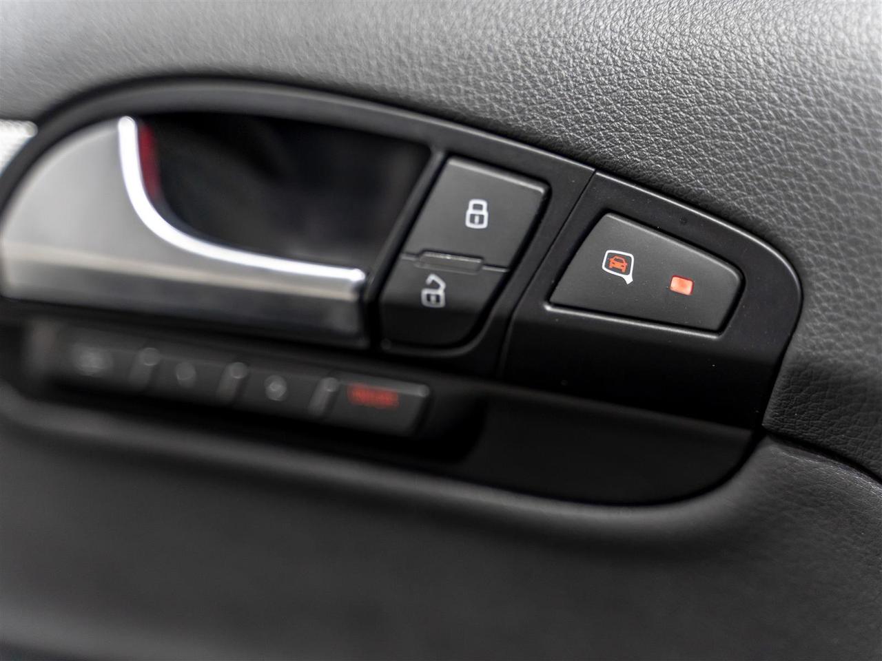 2015 Audi Q7 Technik|S-Line|Accident Free|Ontario Vehicle Photo