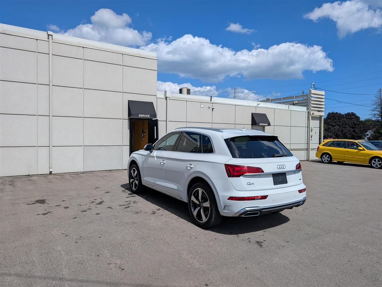 2023 Audi Q5 TECHNIK - S-LINE - PANO ROOF - NAVI - TECH FEATS Photo