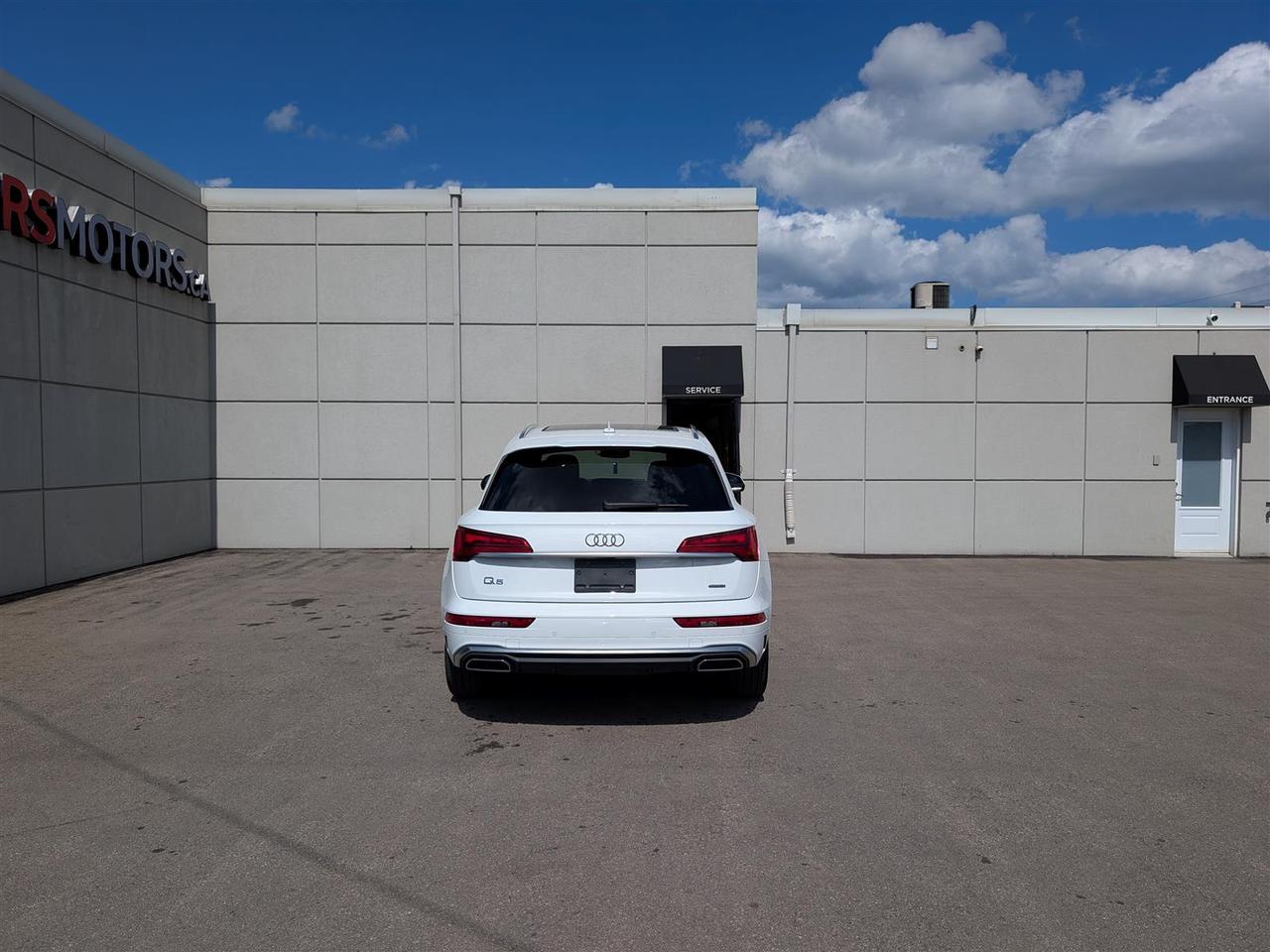 2023 Audi Q5 TECHNIK - S-LINE - PANO ROOF - NAVI - TECH FEATS Photo