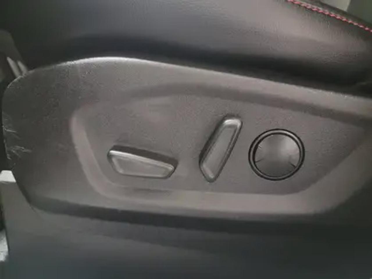 14658347.830470208