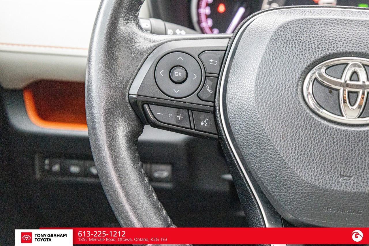 2020 Toyota RAV4 TRAIL Photo