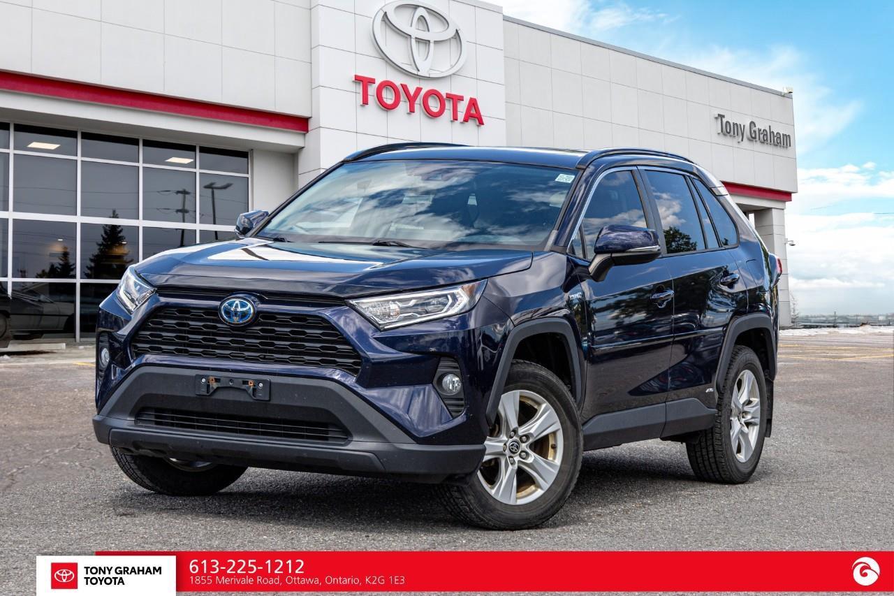 Used 2021 Toyota RAV4 Hybrid XLE for sale in Ottawa, ON