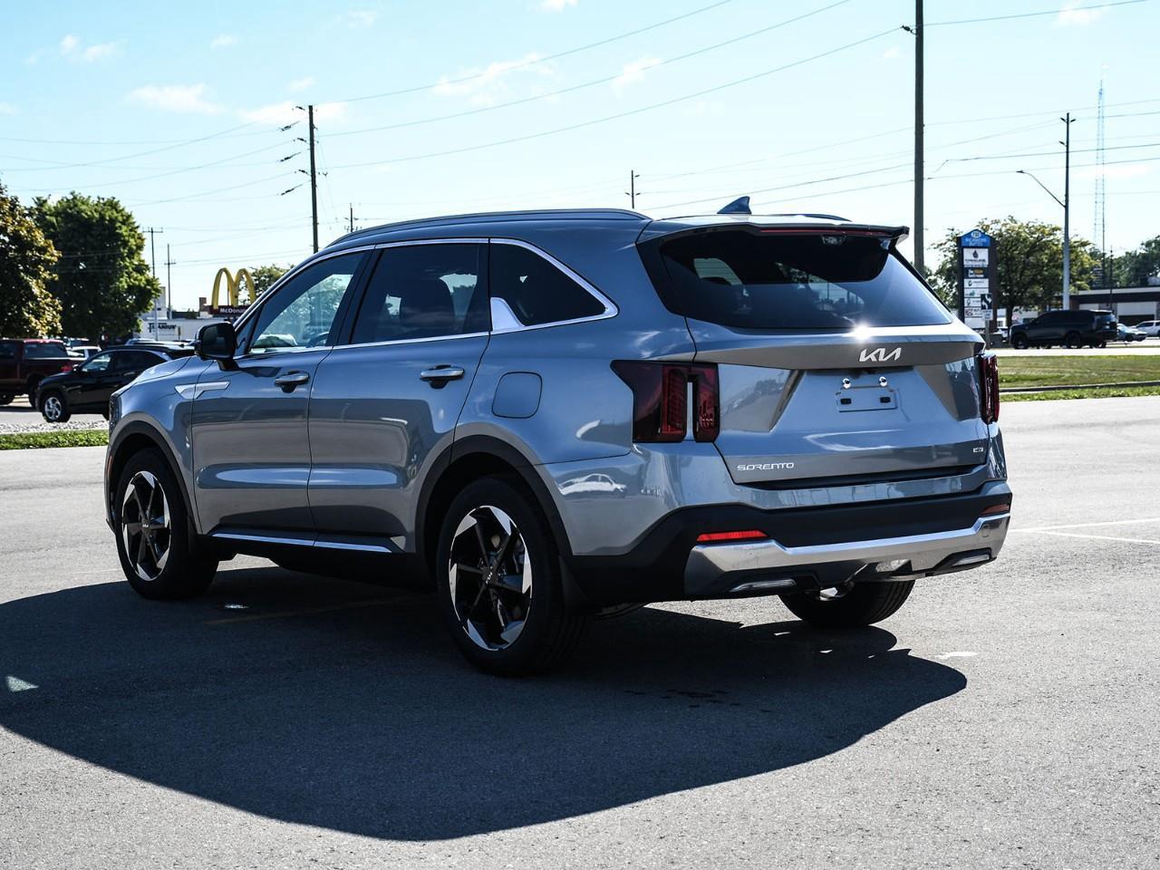 2026 Kia Sorento Hybrid 2026 Kia Sorento Hybrid – SX | Stock #LKSO00817 Photo3