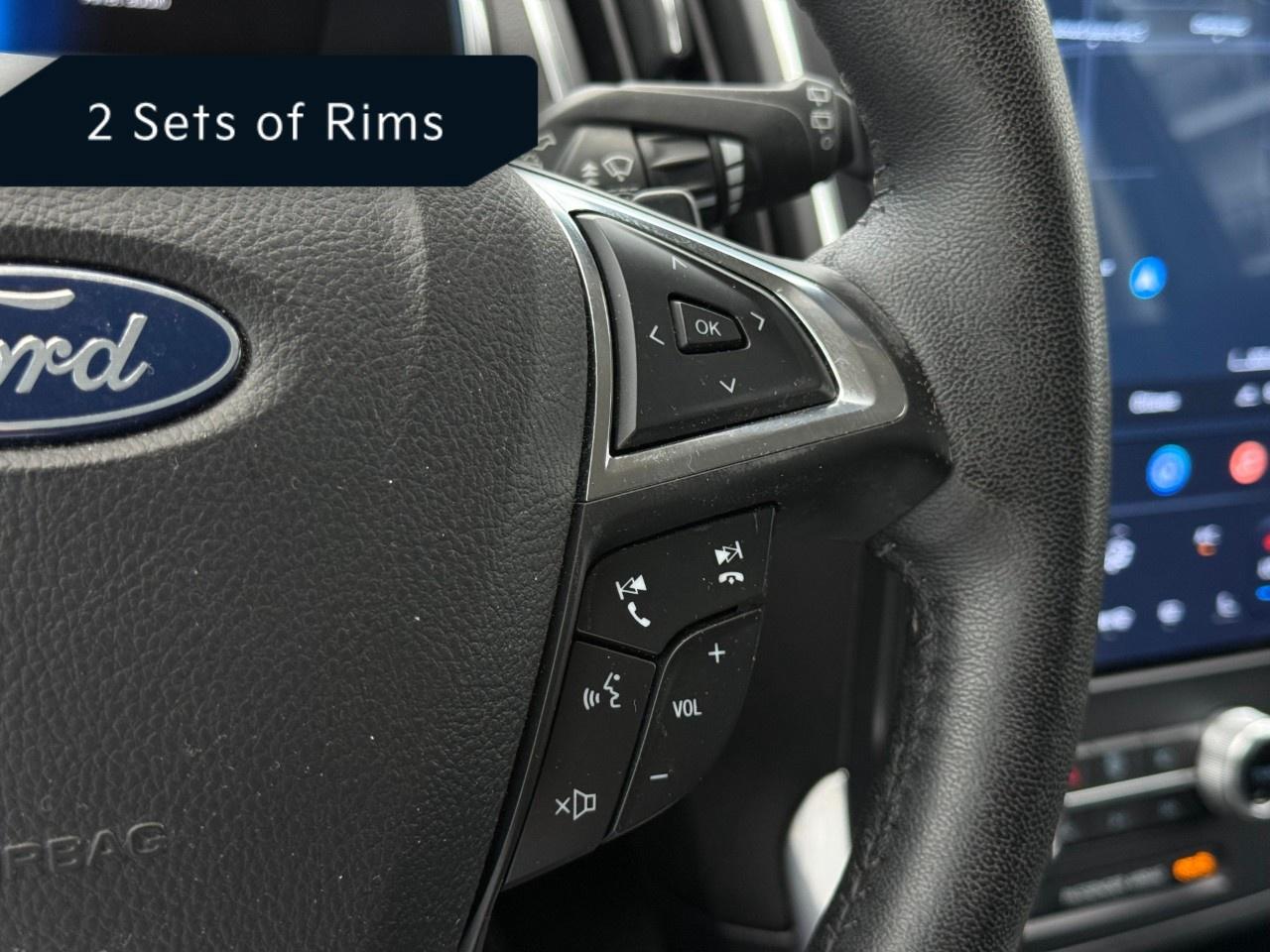 2021 Ford Edge Titanium AWD Photo
