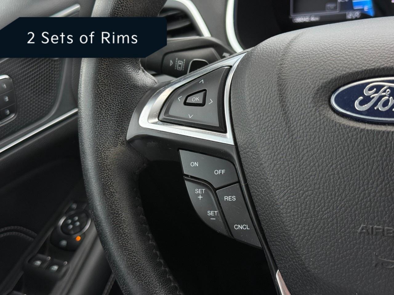 2021 Ford Edge Titanium AWD Photo