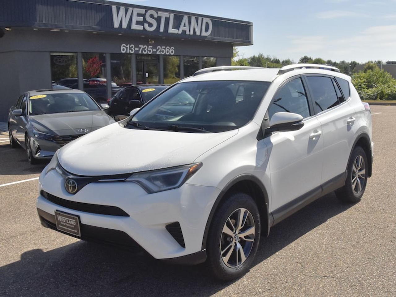 Used 2018 Toyota RAV4 LE for sale in Pembroke, ON