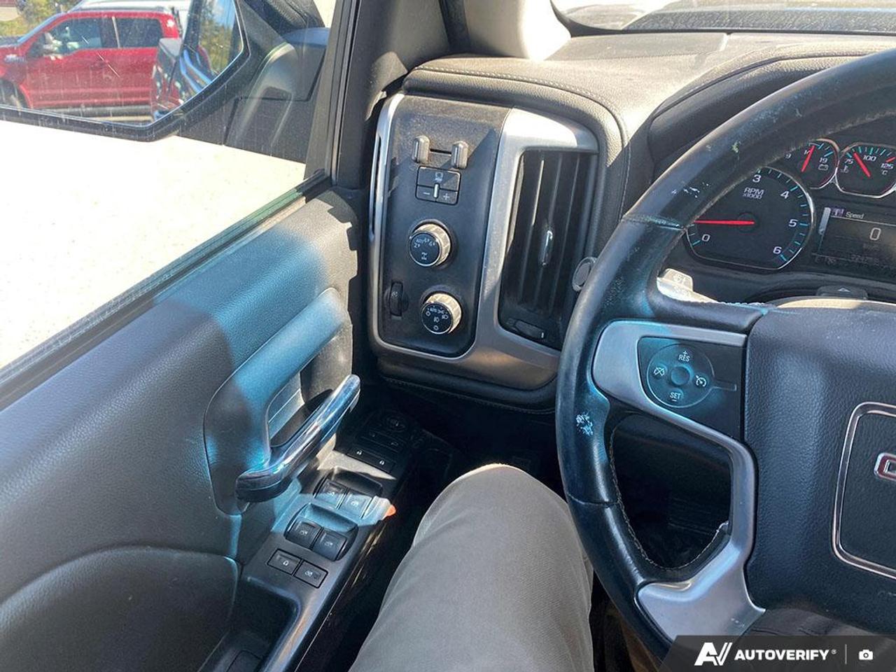2017 GMC Sierra 1500 SLE AS-TRADED | 4X4 | 5.3L V8 ENGINE Photo