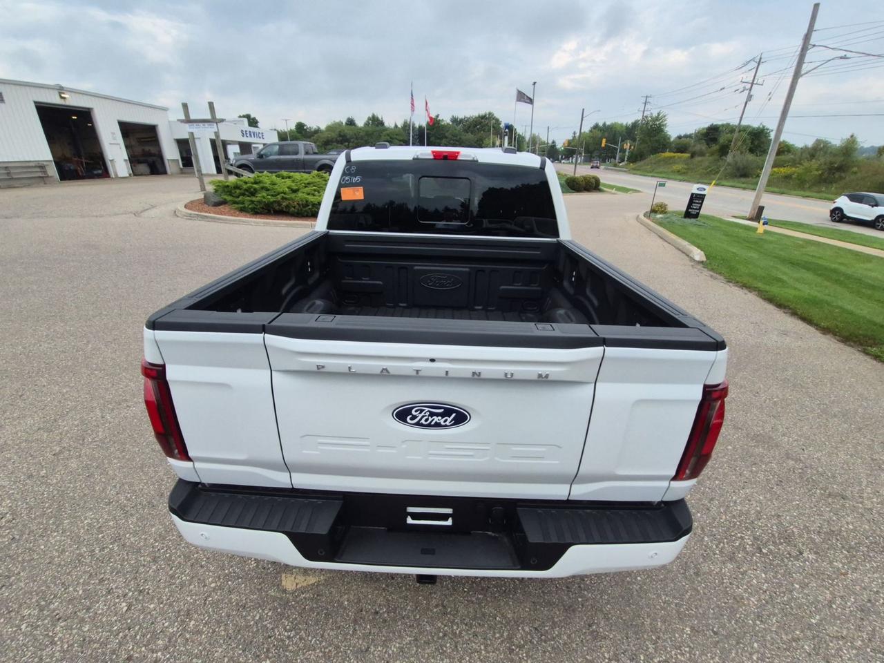 2026 Ford F-150 PLATINUM HYBRID!!! PANO ROOF, POWER RUNNING BOARDS Photo