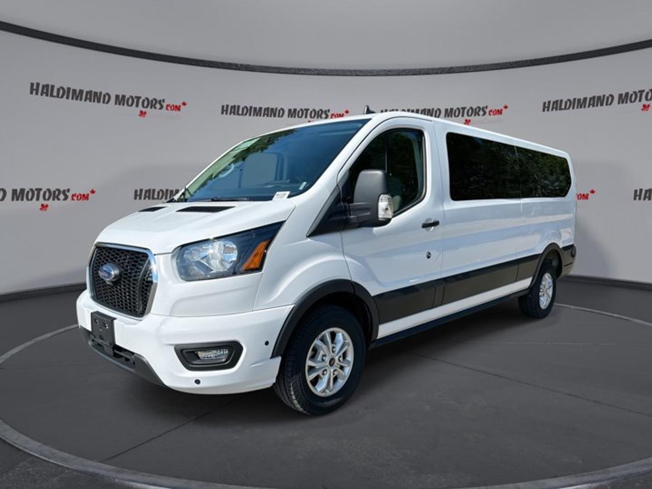 2024 Ford Transit Passenger Wagon T-350 XLT 148 Low Roof RWD | No Accidents Photo