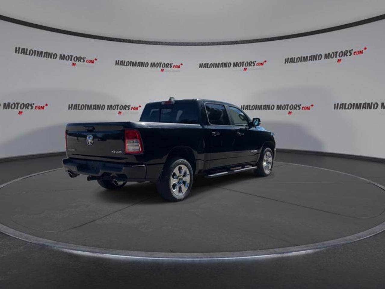 2022 RAM 1500 Big Horn Crew Cab 5'7 Box 4x4 | Heated Steering Wheel Photo