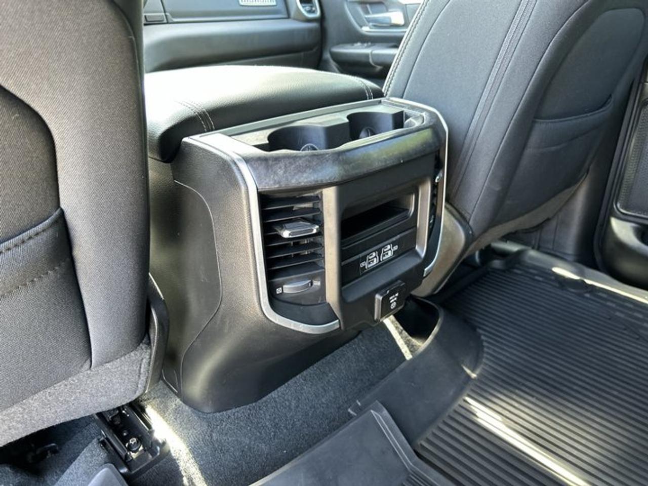 2022 RAM 1500 Big Horn Crew Cab 5'7 Box 4x4 | Heated Steering Wheel Photo