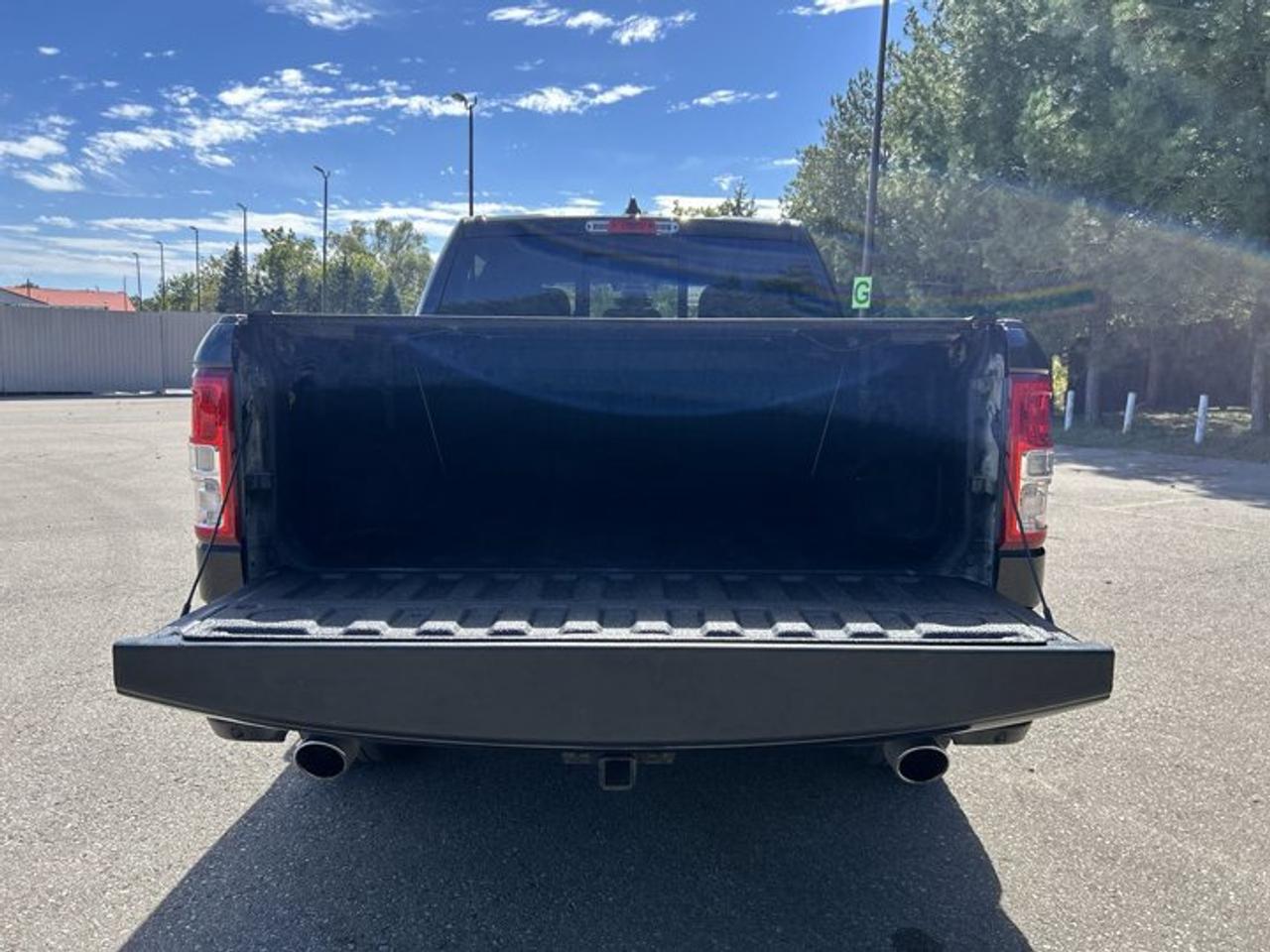 2022 RAM 1500 Big Horn Crew Cab 5'7 Box 4x4 | Heated Steering Wheel Photo