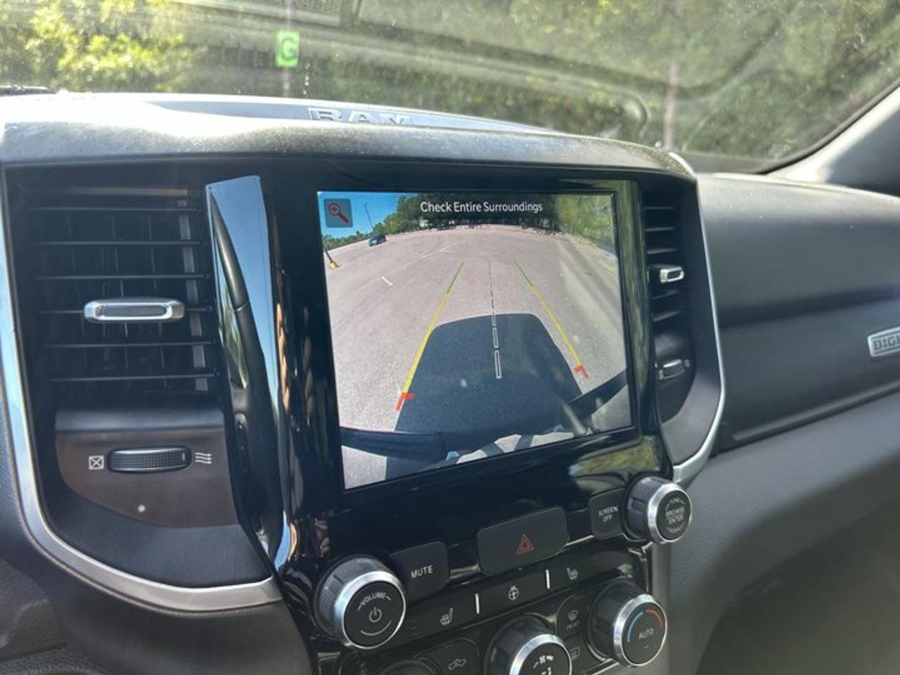 2022 RAM 1500 Big Horn Crew Cab 5'7 Box 4x4 | Heated Steering Wheel Photo