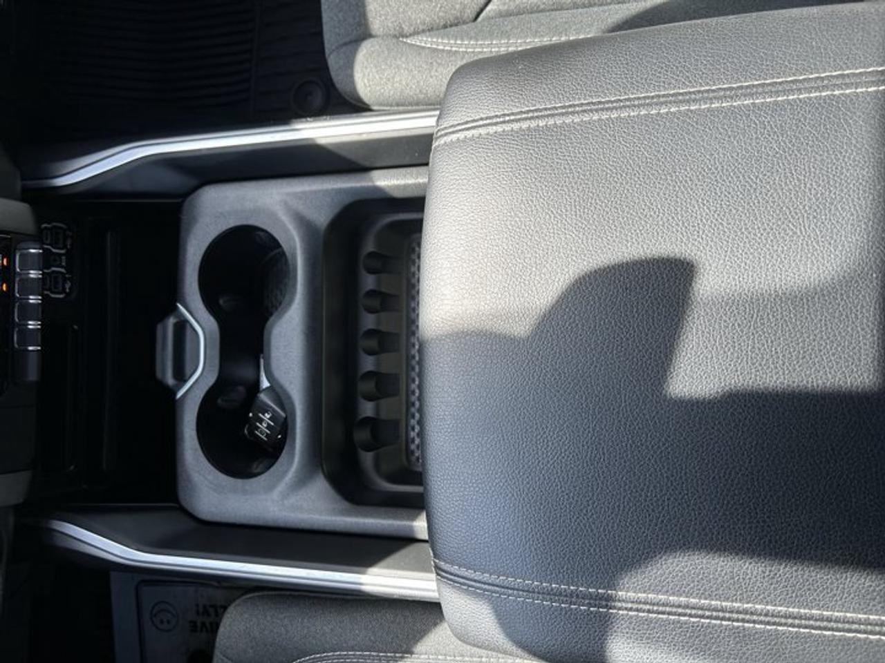 2022 RAM 1500 Big Horn Crew Cab 5'7 Box 4x4 | Heated Steering Wheel Photo