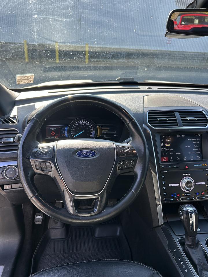 Used 2019 Ford Explorer LIMITED for sale in Campbell River, BC
